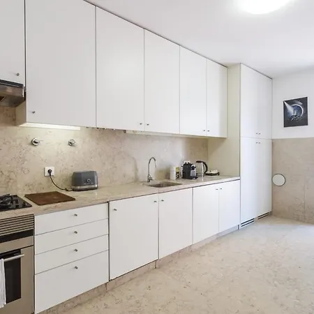 Privat bolig Bedooms With Shared Bathroom In In Historic Largo Do Carmo